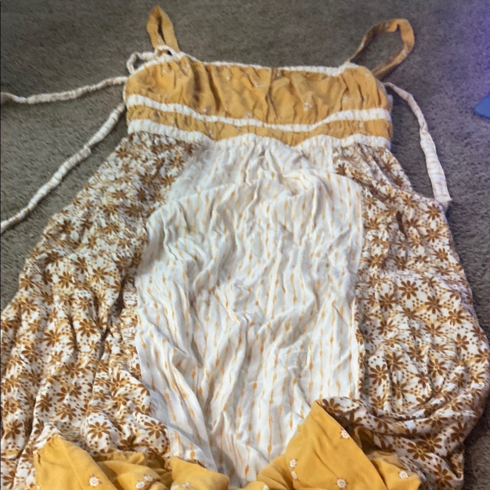 Aeropostale Yellow and White Summer Dress with Floral Design